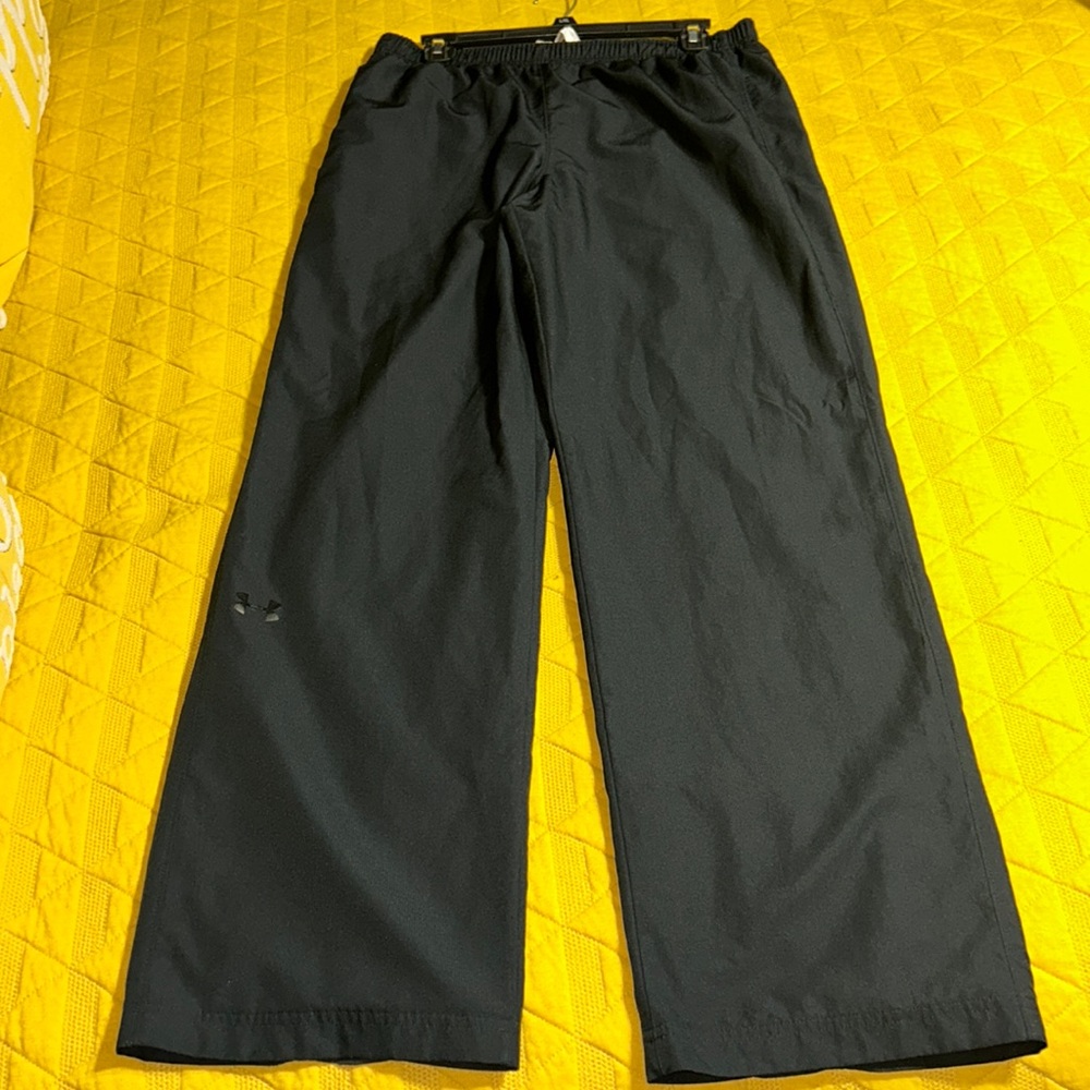 Under Armour windbreaker set for women